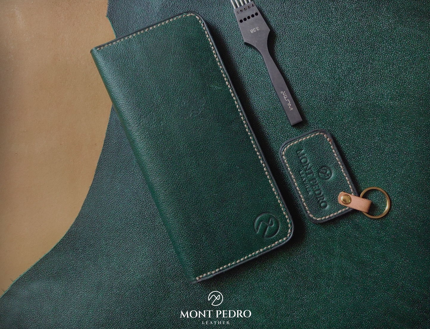The Overland Wallet - Sherwood Green Edition