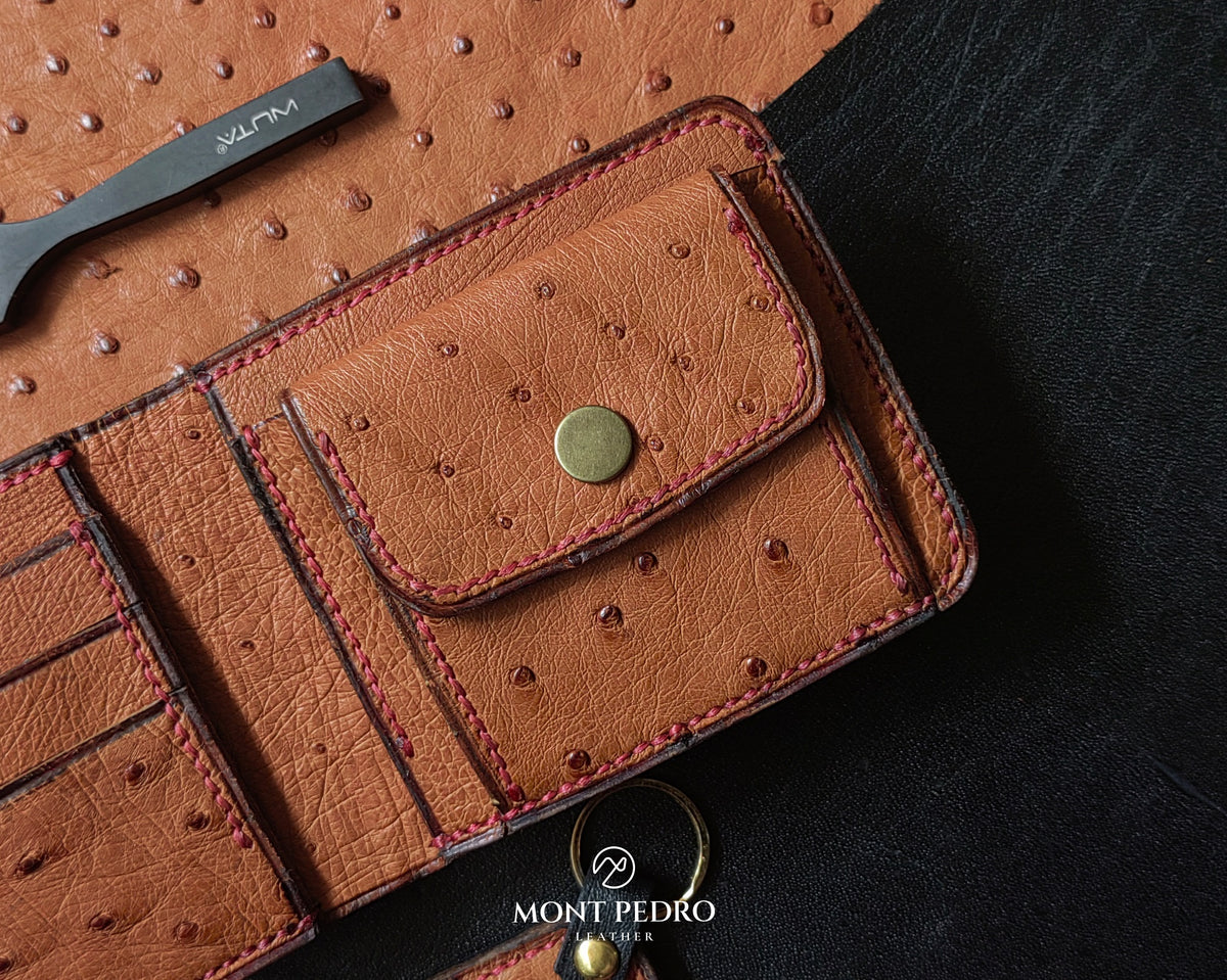 The Classic Bifold - Obsedian Crest
