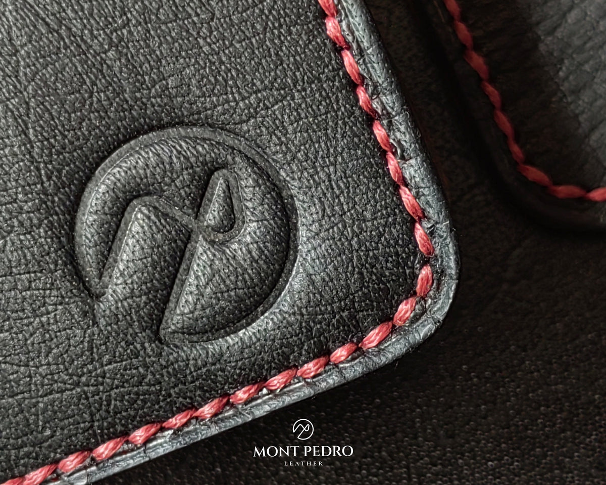 The Classic Bifold - Obsedian Crest