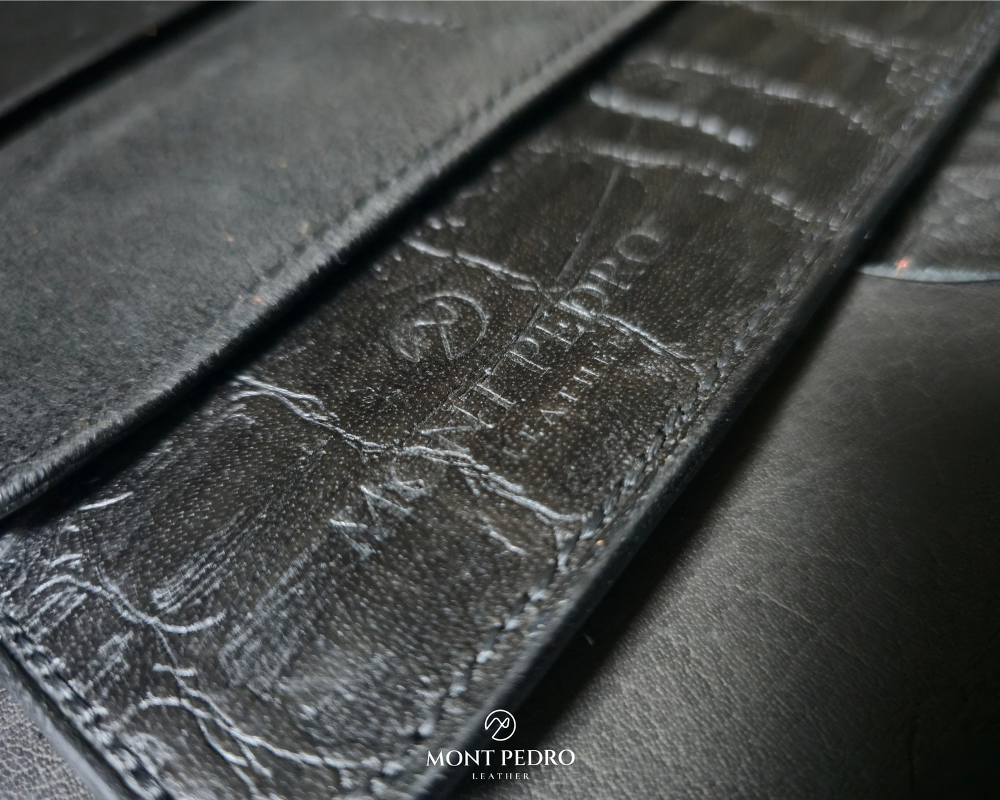 The Sentinel - Obsedian Black
