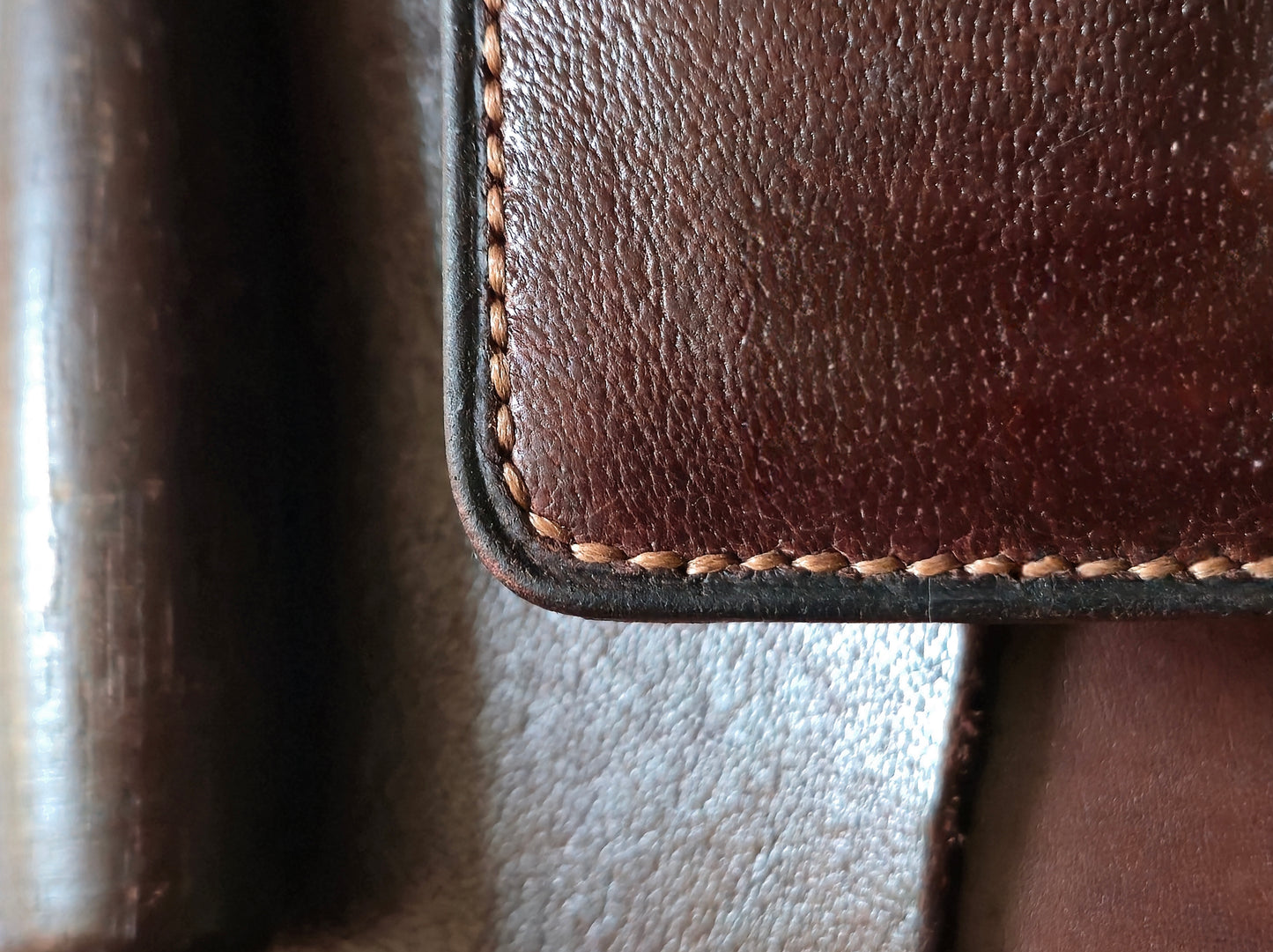 The Dualis - Teak Brown