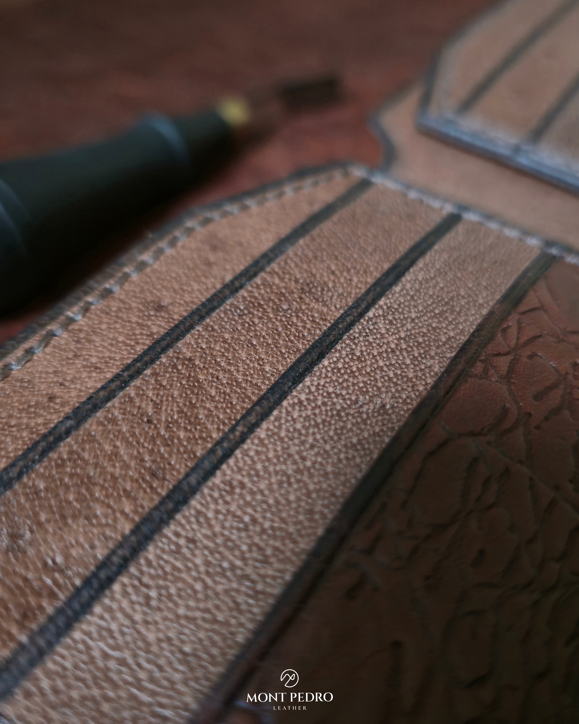 The Vertex - Caramel Croc Edition