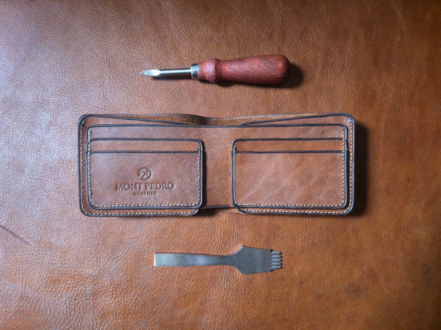 The Axis - Cognac Brown