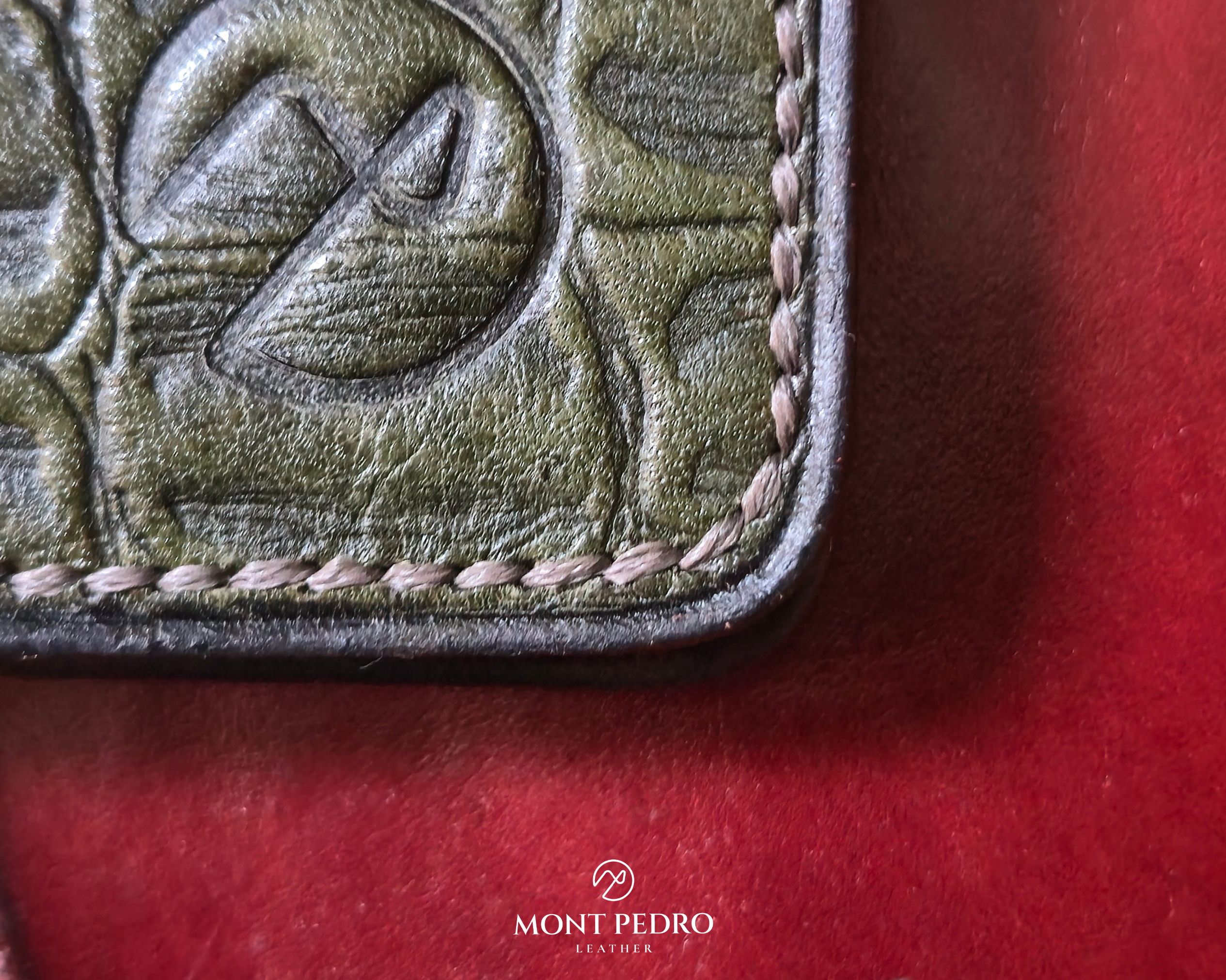 The Dualis - Crimson Croc Edition