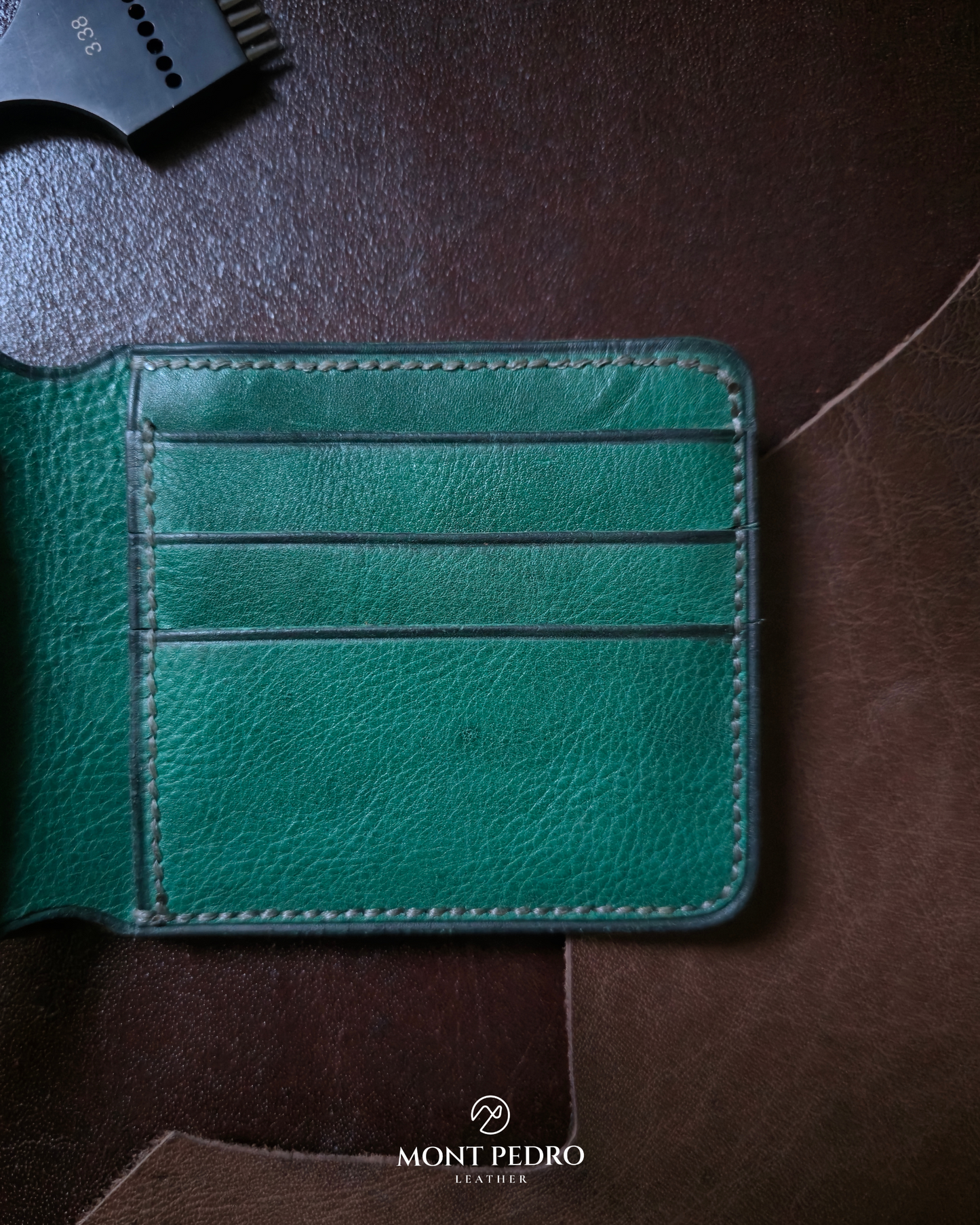 The Dualis - Tan & Teal