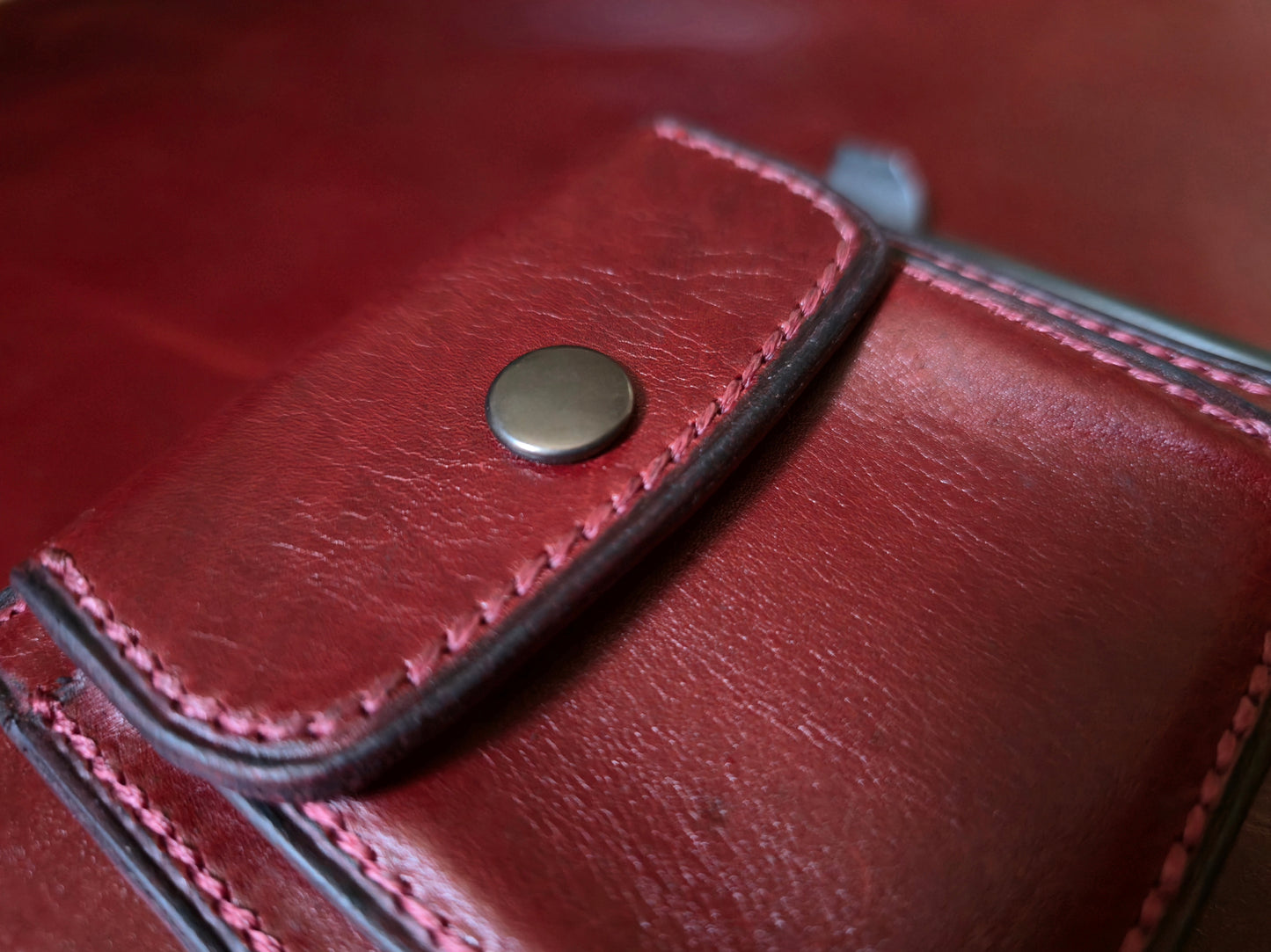 The Classic Bifold - Crimson Red