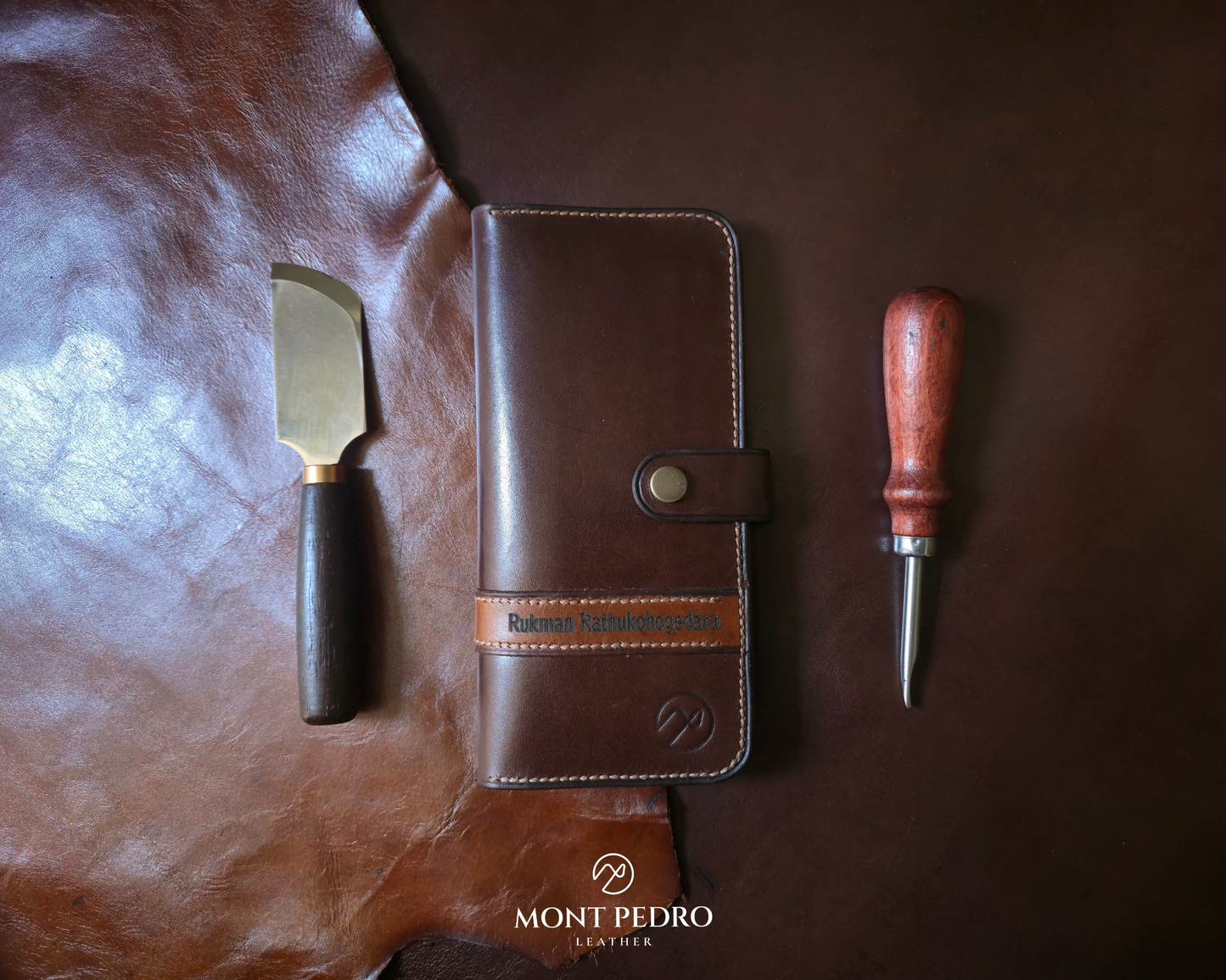The Sentinel - Teak & Cognac