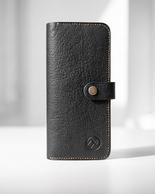 The Sentinel - Cognac & Black