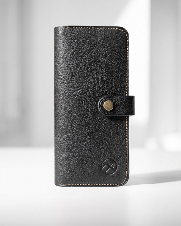 The Sentinel - Cognac & Black