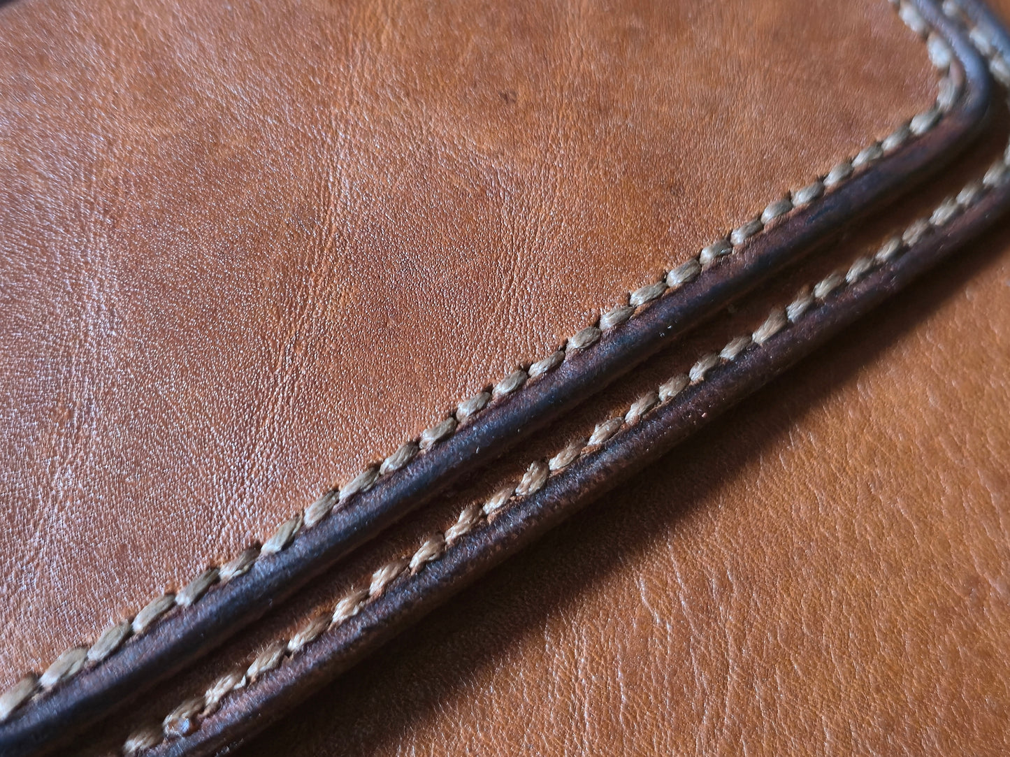 The Axis - Cognac Brown