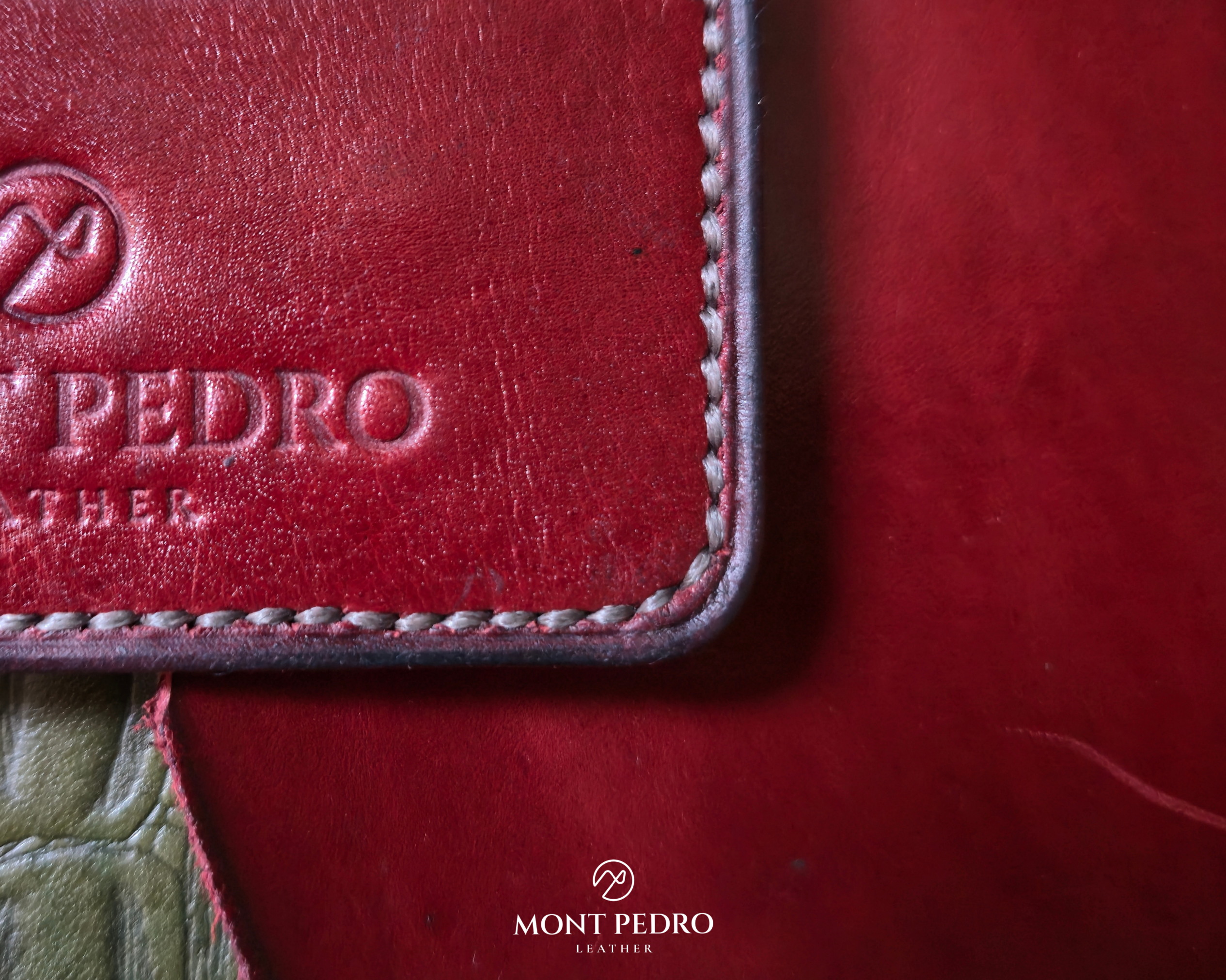 The Dualis - Crimson Croc Edition