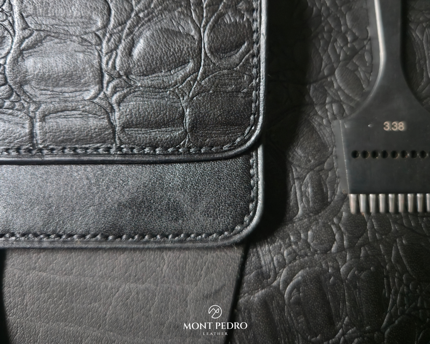 The Sentinel - Obsedian Black