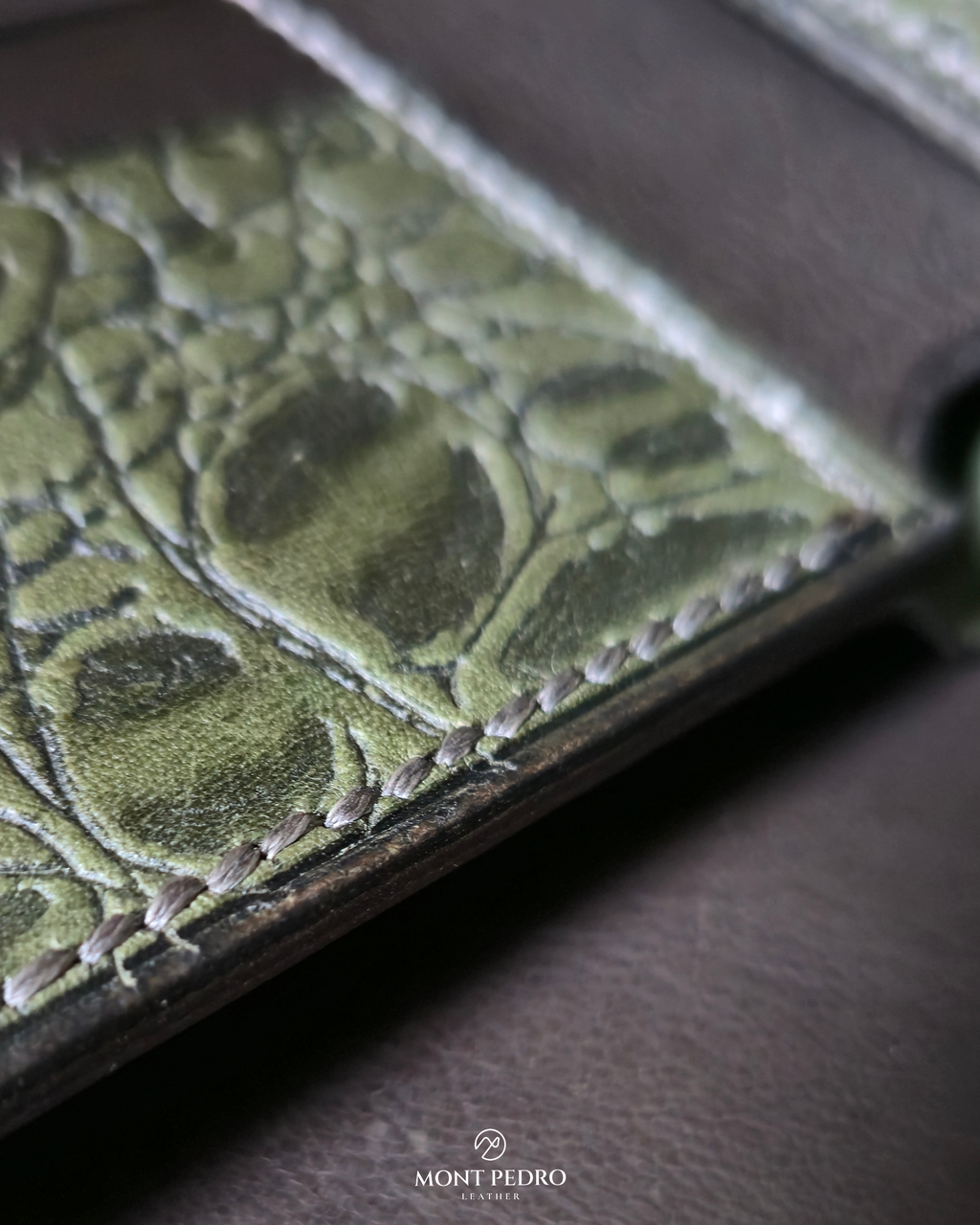 The Vertex - Olive Croc Edition