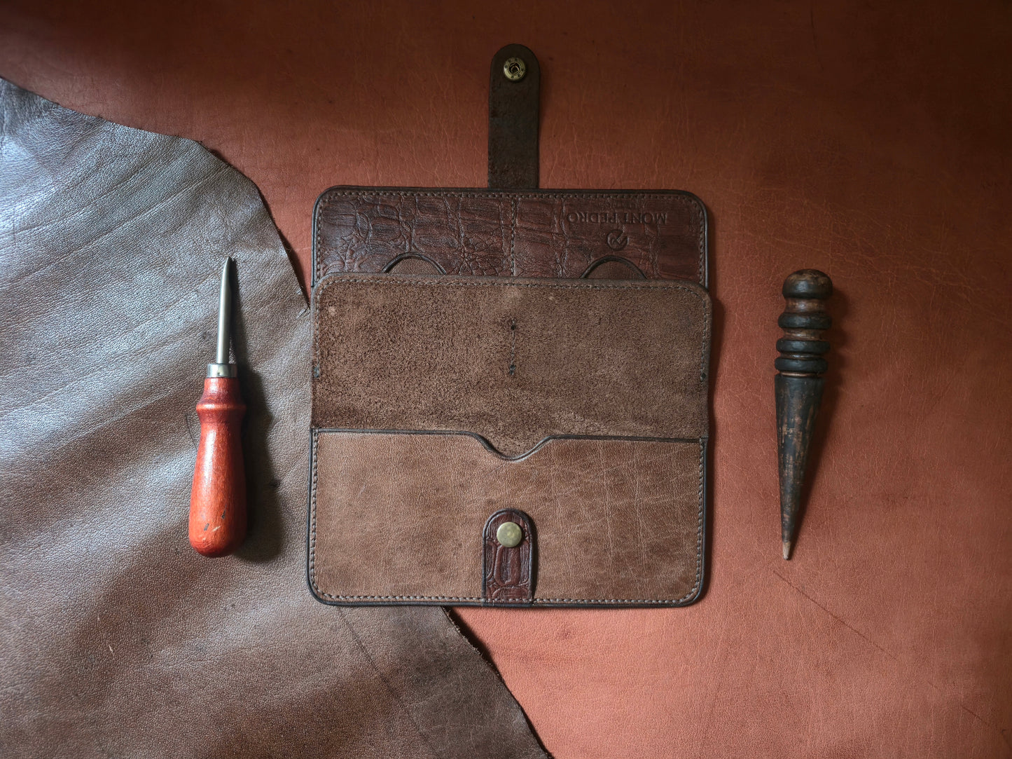 The Sentinel - Caramel & Brown