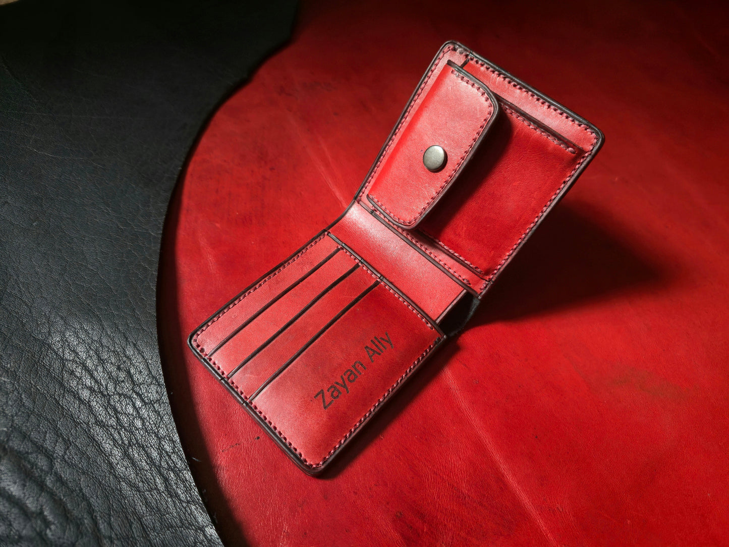 The Classic Bifold - Obsedian & Rose