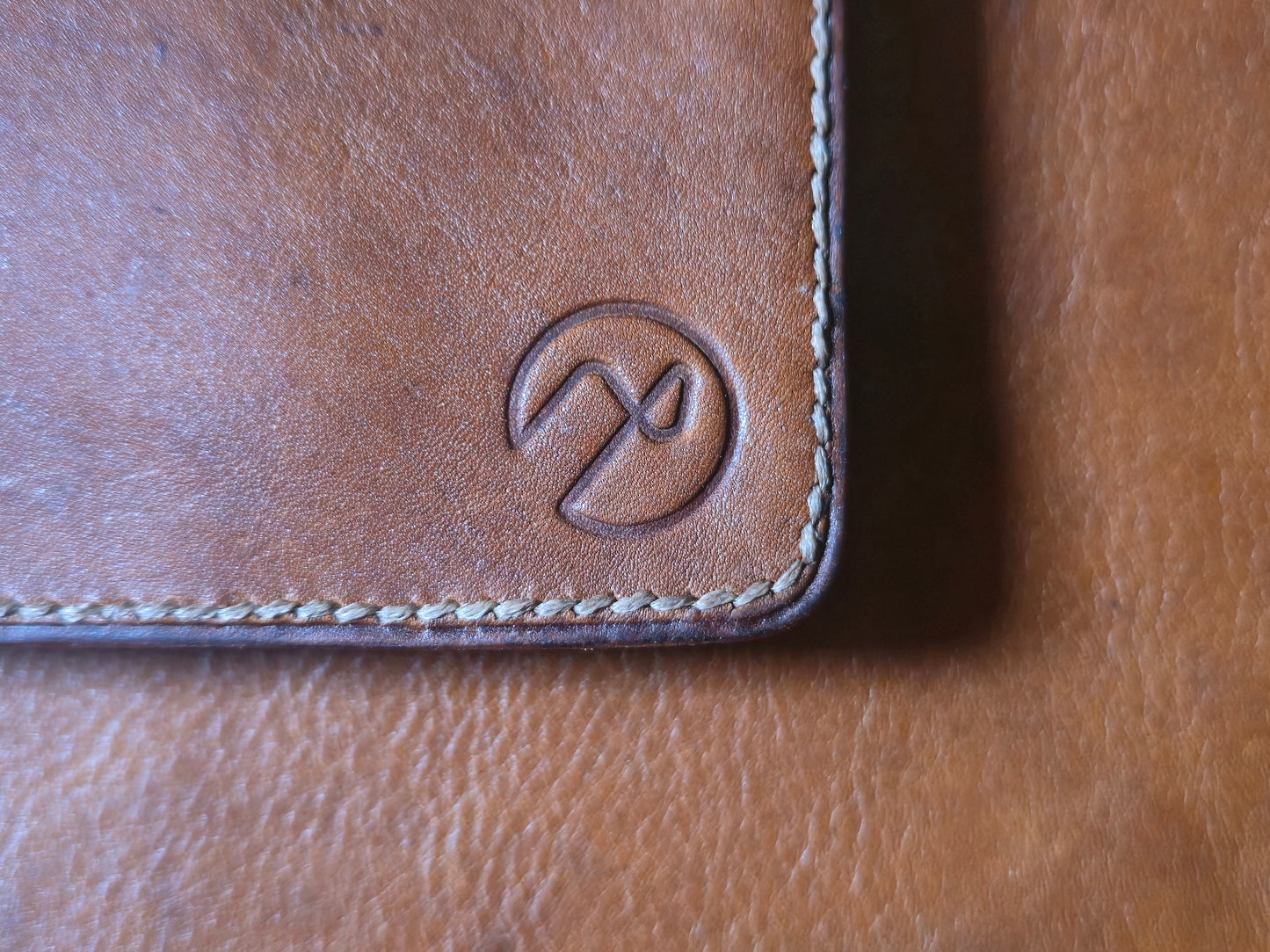 The Axis - Cognac Brown